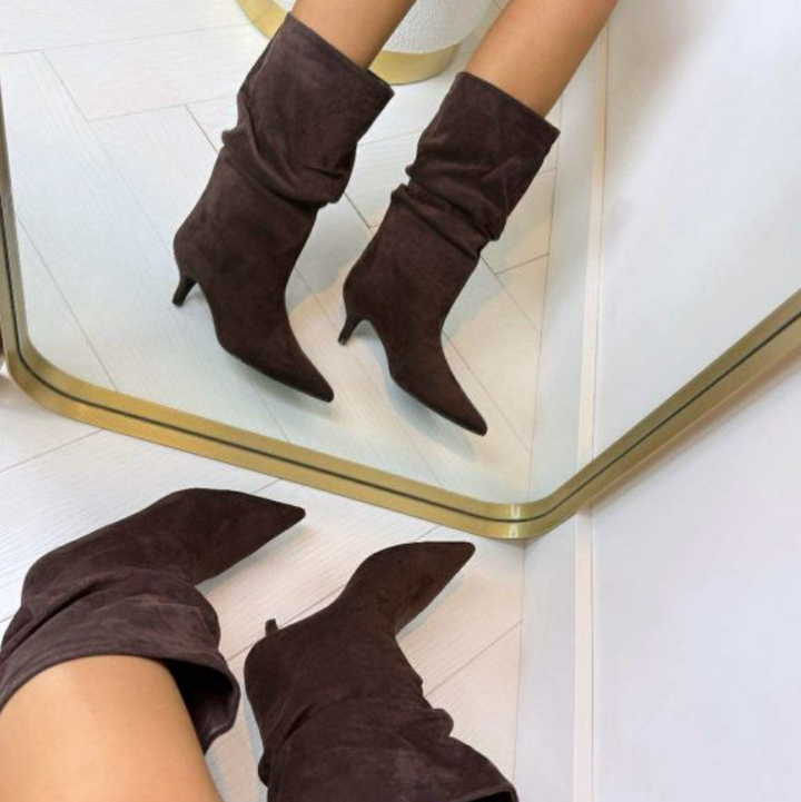 MIRELLA | Vegan zamszowe kozaki na obcasie